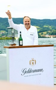 Geldermann Soirée Rosé: Johann Lafer am Geldermann erhebt sein Sektglas