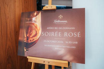 Aufsteller zur Soirée Rosé 2026 – Unser Afterwork-Event in Breisach.
