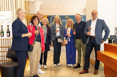 Rückblick Deutscher Sekttag 2025 bei Geldermann: Das Team in der Sektboutique